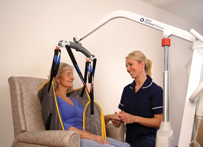 Top 5 Benefits of Using a Hoist in a Care Home Setting